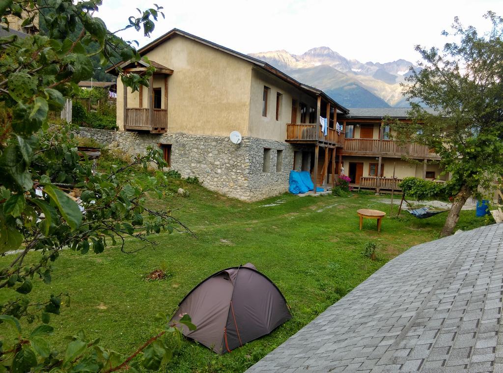 Guest House Keti Margiani מסטיה מראה חיצוני תמונה