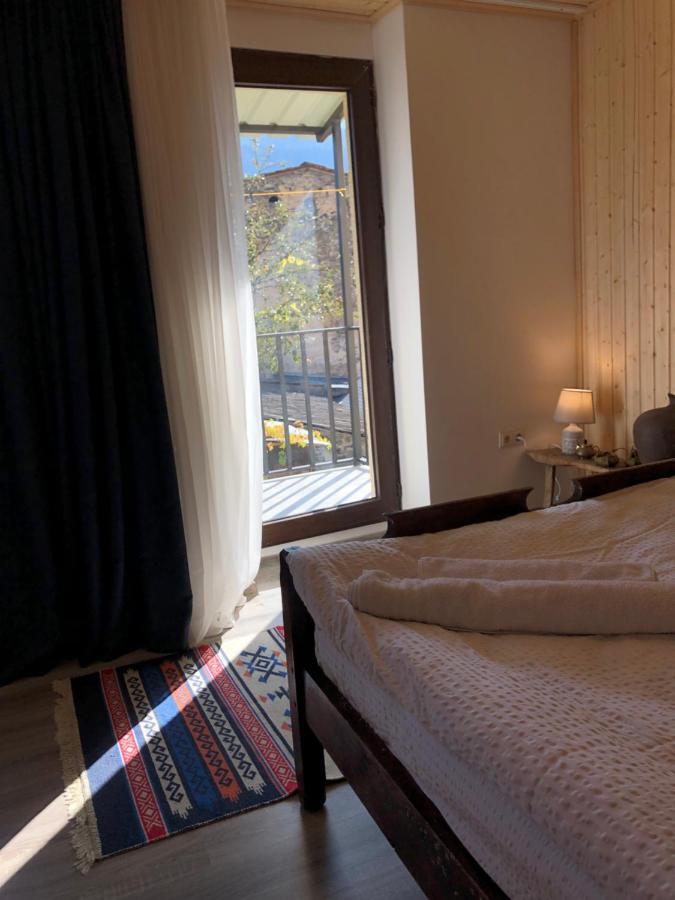 Guest House Keti Margiani מסטיה מראה חיצוני תמונה